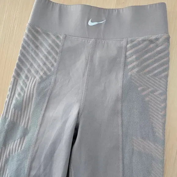 Nike Women's Pro Therma-FIT ADV High-Waisted Leggings Beige Gray XS - Picture 5 of 10